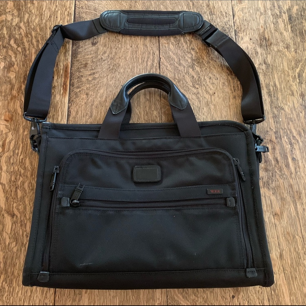 Tumi Briefcase slim laptop case